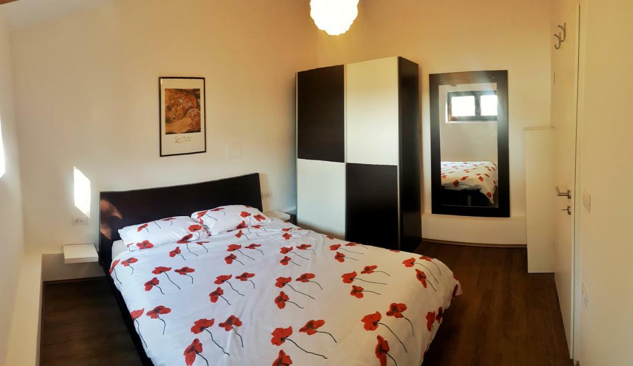 Sossa Apartments Umag Exterior photo